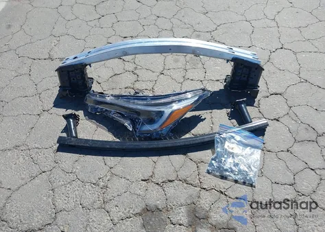 2025 Toyota Corolla Hybrid Le z USA, uszkodzony, nr VIN JTDBCMFEXS3091659